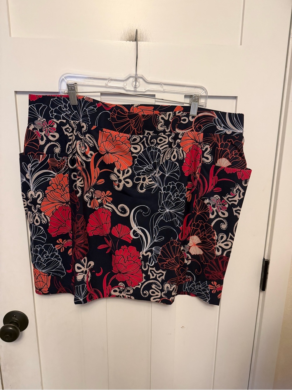 Chico’s Skort Pockets Built In Shorts Athletic Skirt Pockets Size 3.5 US 18